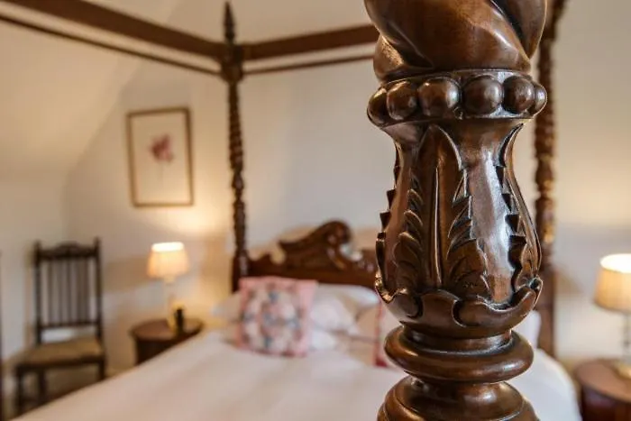 Best Hotels for a Memorable Stay in Braemar